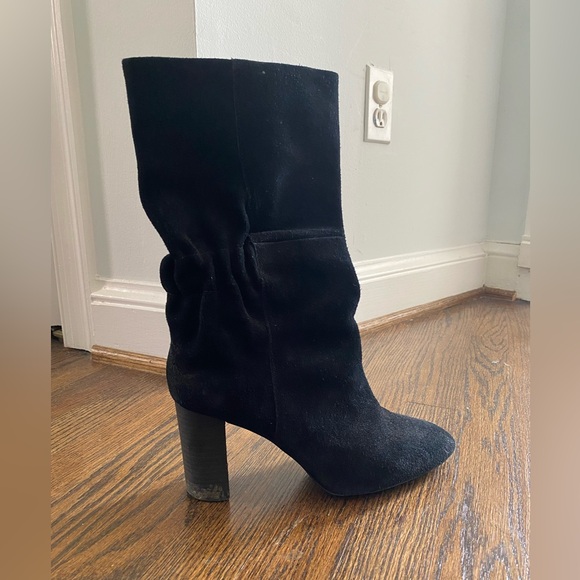 Charles David/Tuckernuck Black Suede MIDI boots - Picture 3 of 3